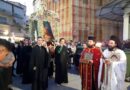 Μεγαλοπρεπής η Λιτάνευση της εικόνας του Αγίου Γεωργίου στους δρόμους του Τυρνάβου